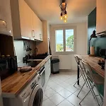 Appt Aux Arceaux, Centre, Balcon, Wifi, Parking, Netflix