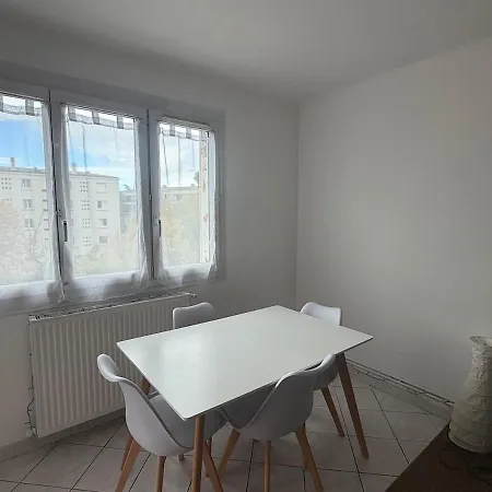 Apartment Appt Aux Arceaux, Centre, Balcon, Wifi, Parking, Netflix Montpellier