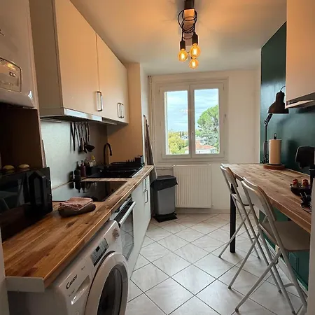 Appt Aux Arceaux, Centre, Balcon, Wifi, Parking, Netflix